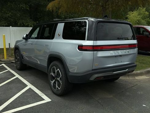 Used 2024 Rivian R1S Adventure AWD/4WD image 4