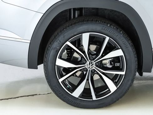 New 2026 Volkswagen Atlas SEL Premium R-Line image 52