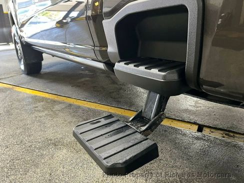 Used 2025 Ford F250 King Ranch image 11