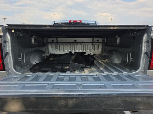Used 2018 Chevrolet Silverado 2500 LT w/ All Star Edition AWD/4WD image 16