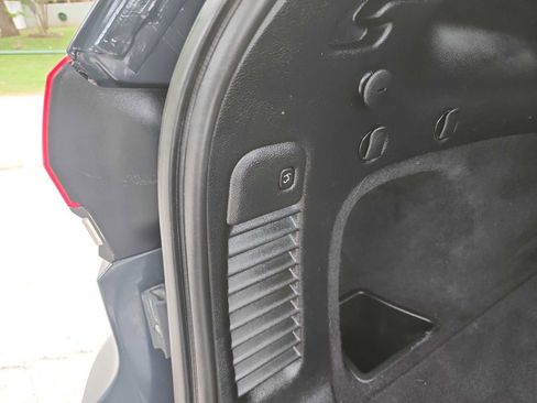 Used 2018 Jeep Grand Cherokee Trailhawk w/ Trailhawk Luxury Group image 37