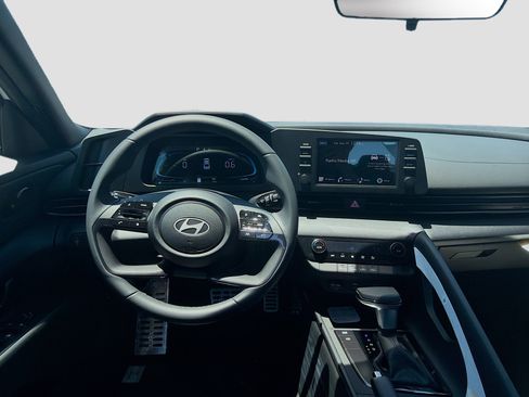New 2026 Hyundai Elantra Sport FWD image 15