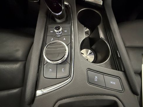 Used 2024 Cadillac XT6 Sport w/ Technology Package image 24