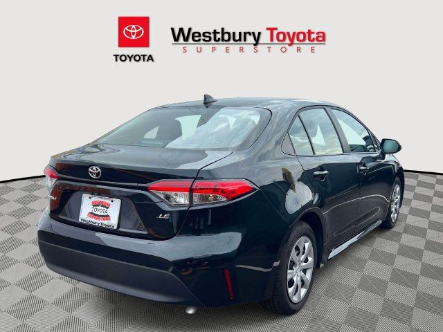Used 2026 Toyota Corolla LE FWD image 7