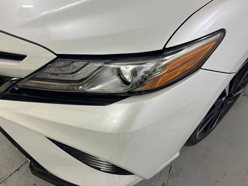 Used 2019 Toyota Camry XSE image 13