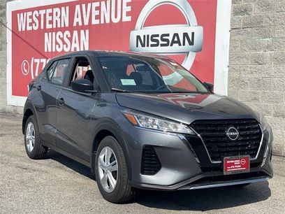New 2025 Nissan Kicks Play S