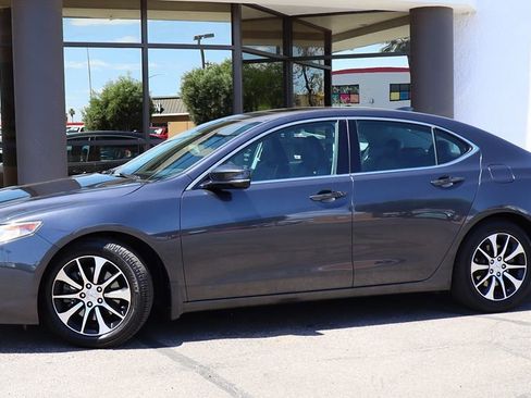 Used 2015 Acura TLX w/ Technology Package FWD image 4