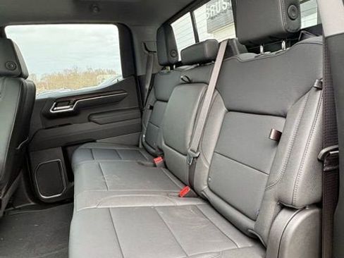 New 2026 GMC Sierra 1500 SLT w/ SLT Premium Plus Package image 14