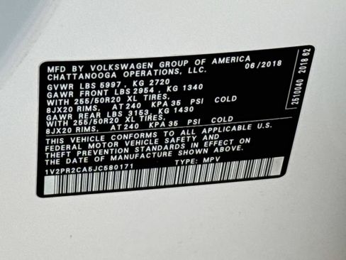 Used 2018 Volkswagen Atlas SE w/ R-Line Package AWD/4WD image 26
