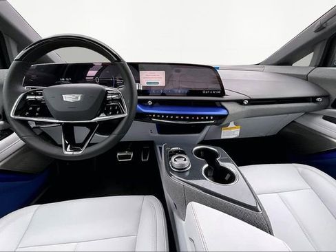 New 2026 Cadillac Optiq Sport 1 image 6