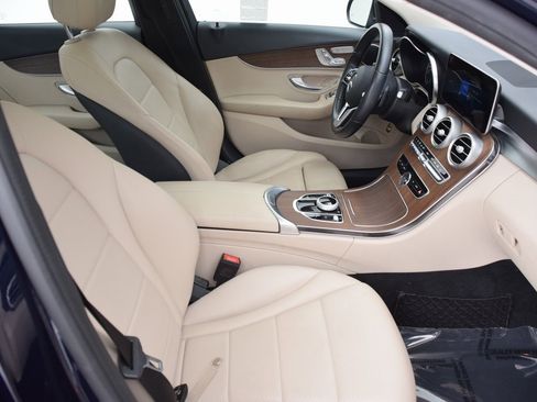 Used 2019 Mercedes-Benz C 300 Sedan image 15