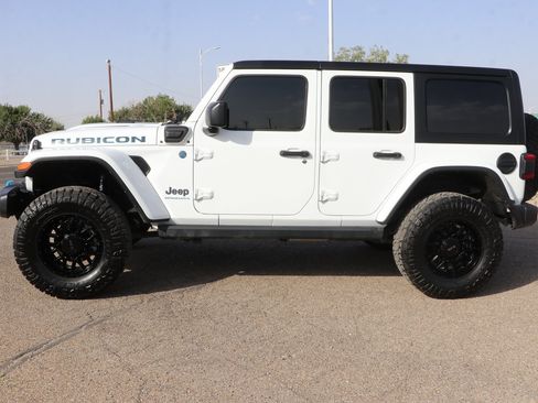 Used 2023 Jeep Wrangler Unlimited Rubicon 4xe w/ Cold Weather Group AWD/4WD image 4