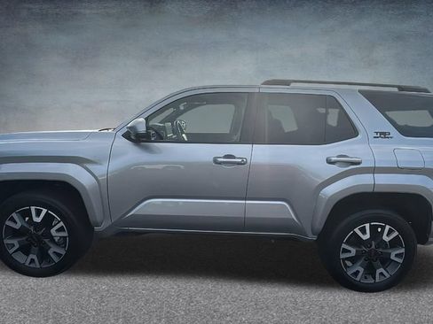 Used 2025 Toyota 4Runner TRD Sport Premium AWD/4WD image 7