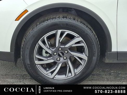 Certified 2023 Lincoln Corsair AWD image 8