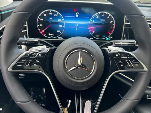 New 2025 Mercedes-Benz E 350 Sedan image 19