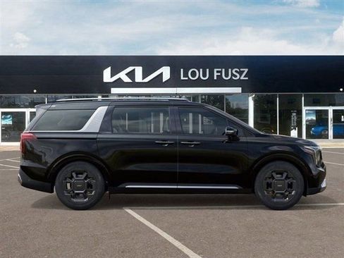 New 2026 Kia Carnival SX image 7