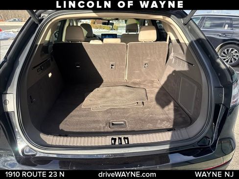 Certified 2022 Lincoln Nautilus Reserve image 7