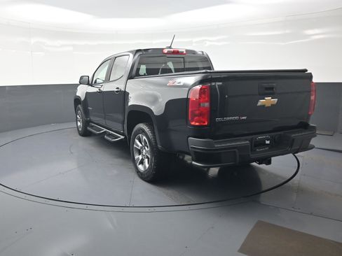 Used 2018 Chevrolet Colorado Z71 AWD/4WD image 5