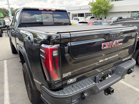 Used 2024 GMC Sierra 2500 AT4X w/ AT4X AEV Edition AWD/4WD image 4