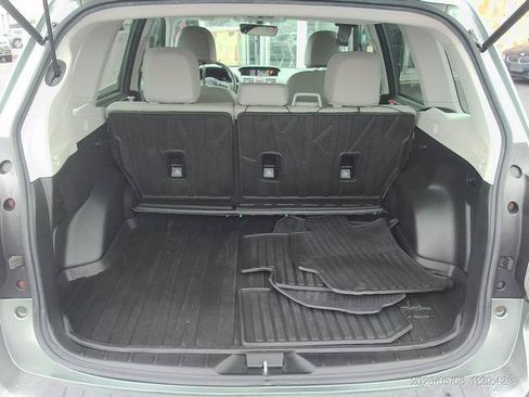 Used 2017 Subaru Forester 2.5i Limited w/ Popular Package #2 AWD/4WD image 17