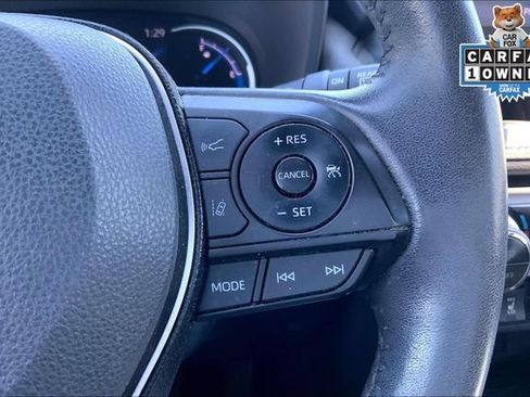 Used 2021 Toyota RAV4 XSE w/ XSE Grade Weather Package AWD/4WD image 19