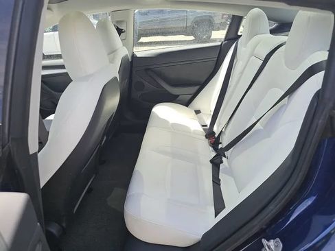 Used 2023 Tesla Model 3 Standard Range RWD image 5