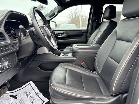 Used 2023 GMC Yukon SLT image 19