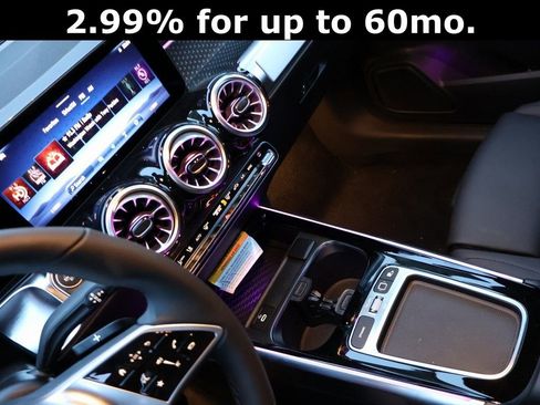 New 2025 Mercedes-Benz GLB 250 4MATIC image 21