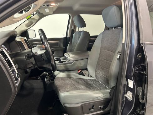 Used 2019 RAM 1500 Big Horn image 16