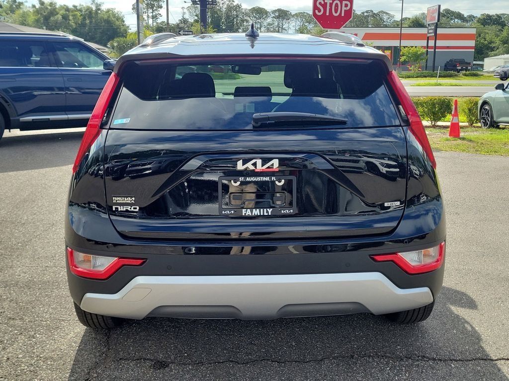 New 2026 Kia Niro EX w/ EX Premium Package FWD image 5