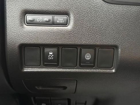 Certified 2024 Nissan Murano SV w/ SV Midnight Edition Package FWD image 25