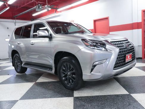 Used 2021 Lexus GX 460 Premium w/ Premium Package AWD/4WD image 2