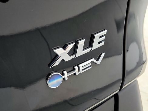 Certified 2025 Toyota RAV4 XLE image 13