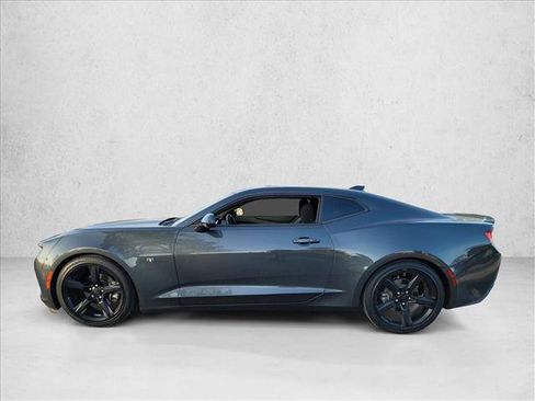 Used 2018 Chevrolet Camaro LT w/ RS Package image 8