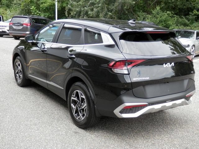 Used 2023 Kia Sportage LX AWD/4WD image 6
