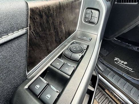 Used 2024 Ford F250 Lariat w/ Sport Appearance Package AWD/4WD image 24