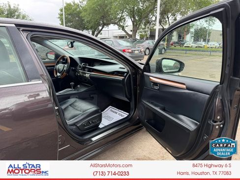 Used 2013 Lexus ES 300h w/ Luxury Pkg FWD image 42