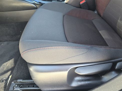 Used 2024 Toyota Corolla SE image 18