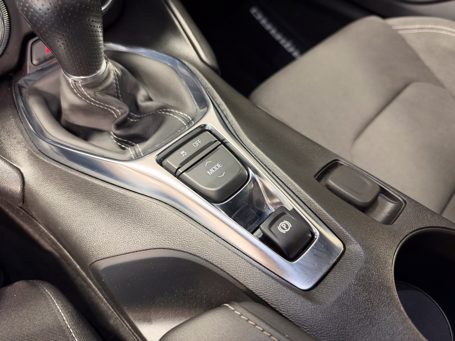 Used 2023 Chevrolet Camaro SS RWD image 29