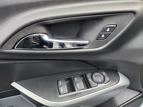 New 2026 Chevrolet Trax RS w/ Driver Confidence Package image 24