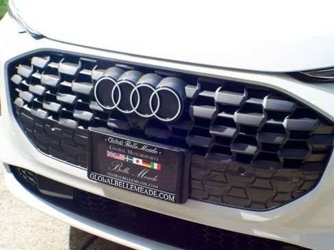 Used 2025 Audi Q5 Prestige image 17