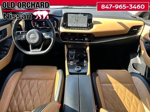 Used 2023 Nissan Rogue Platinum AWD/4WD image 12