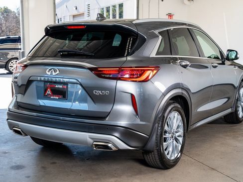 Used 2023 INFINITI QX50 Luxe image 6