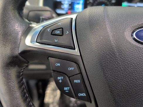 Used 2017 Ford Edge SEL w/ Canadian Touring Package AWD/4WD image 19