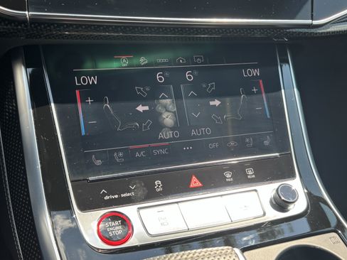 Used 2023 Audi SQ7 Premium Plus AWD/4WD image 32