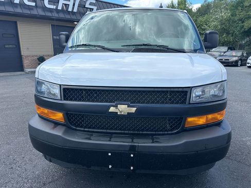 Used 2021 Chevrolet Express 3500 LS image 2