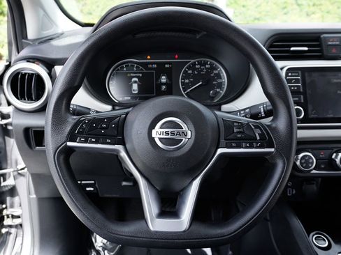 Used 2021 Nissan Versa SV image 19