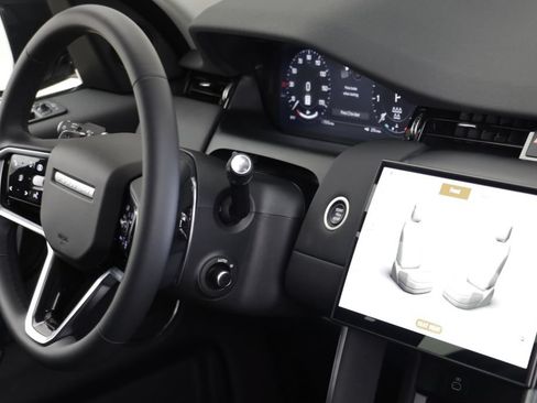 Certified 2025 Land Rover Discovery Sport S AWD/4WD image 22