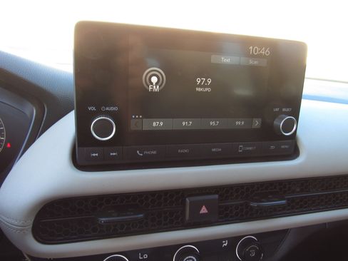 Certified 2024 Honda HR-V LX image 15