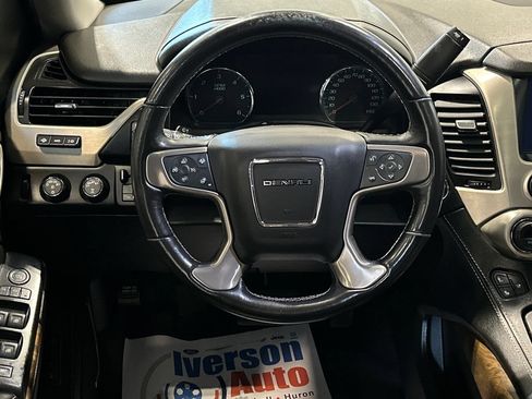 Used 2018 GMC Yukon Denali w/ Denali Ultimate Package AWD/4WD image 25